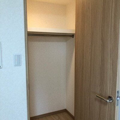 
						廊下
