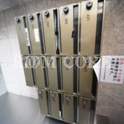 
						共用施設