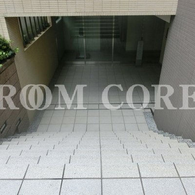 
						共用施設