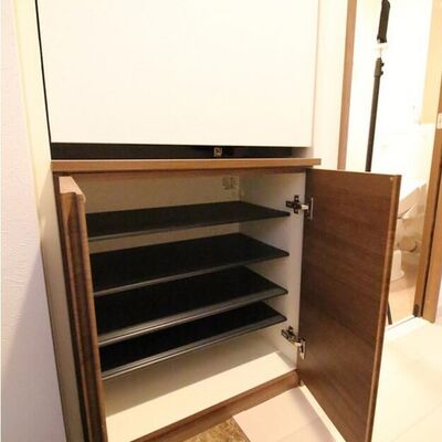 
						シューズBOX