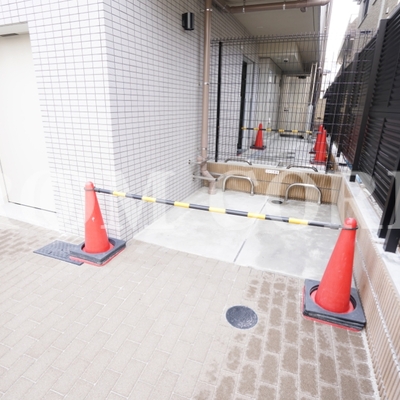 
						共用施設